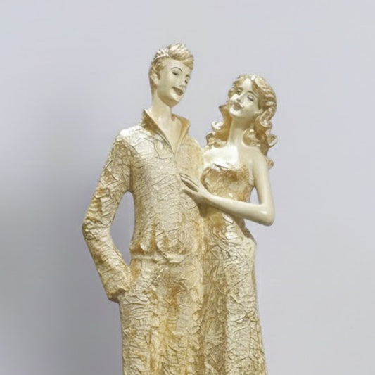 Artistic Pose of Romantic Love Couple Figurine